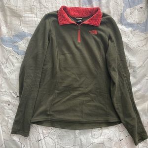The North Face 1/4 zip Glacier fleece